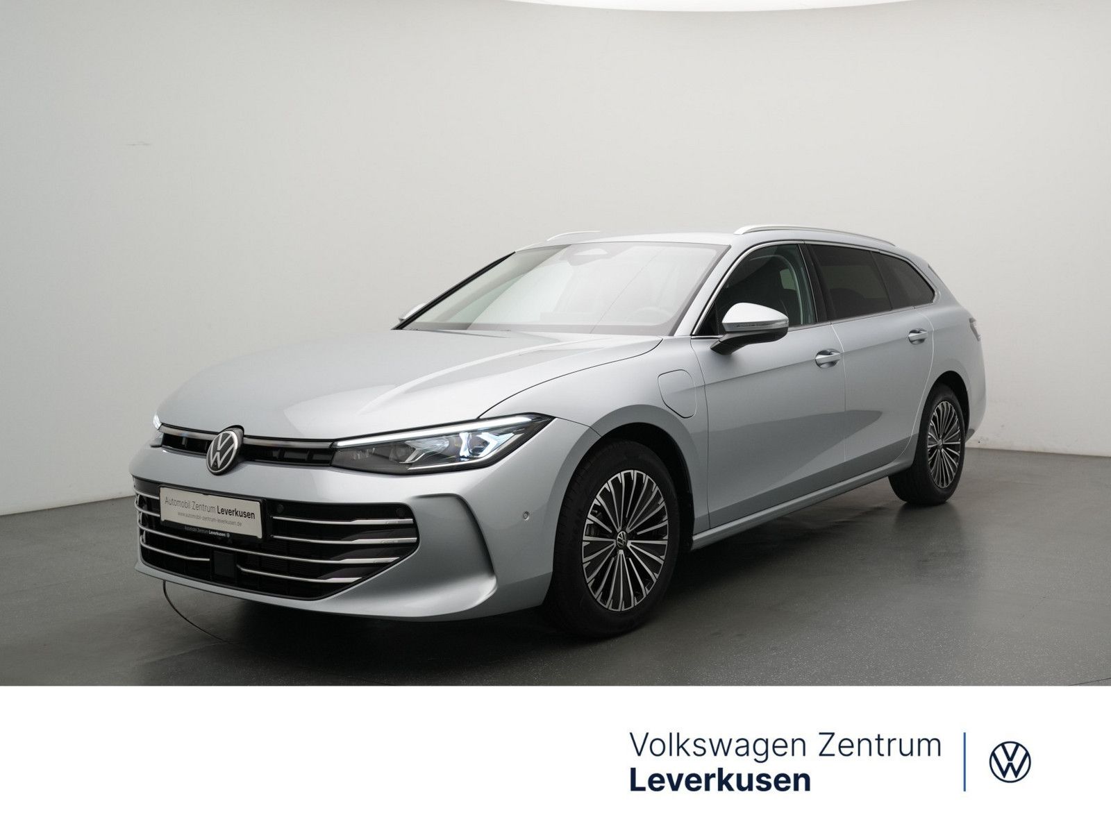 Volkswagen Passat - Bild 1