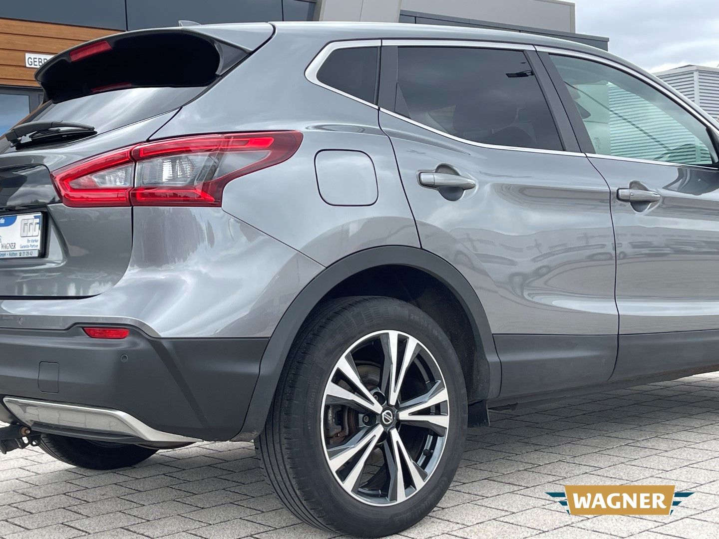 Fahrzeugabbildung Nissan Qashqai N-Connecta SHZ Tempomat 360°Kamera