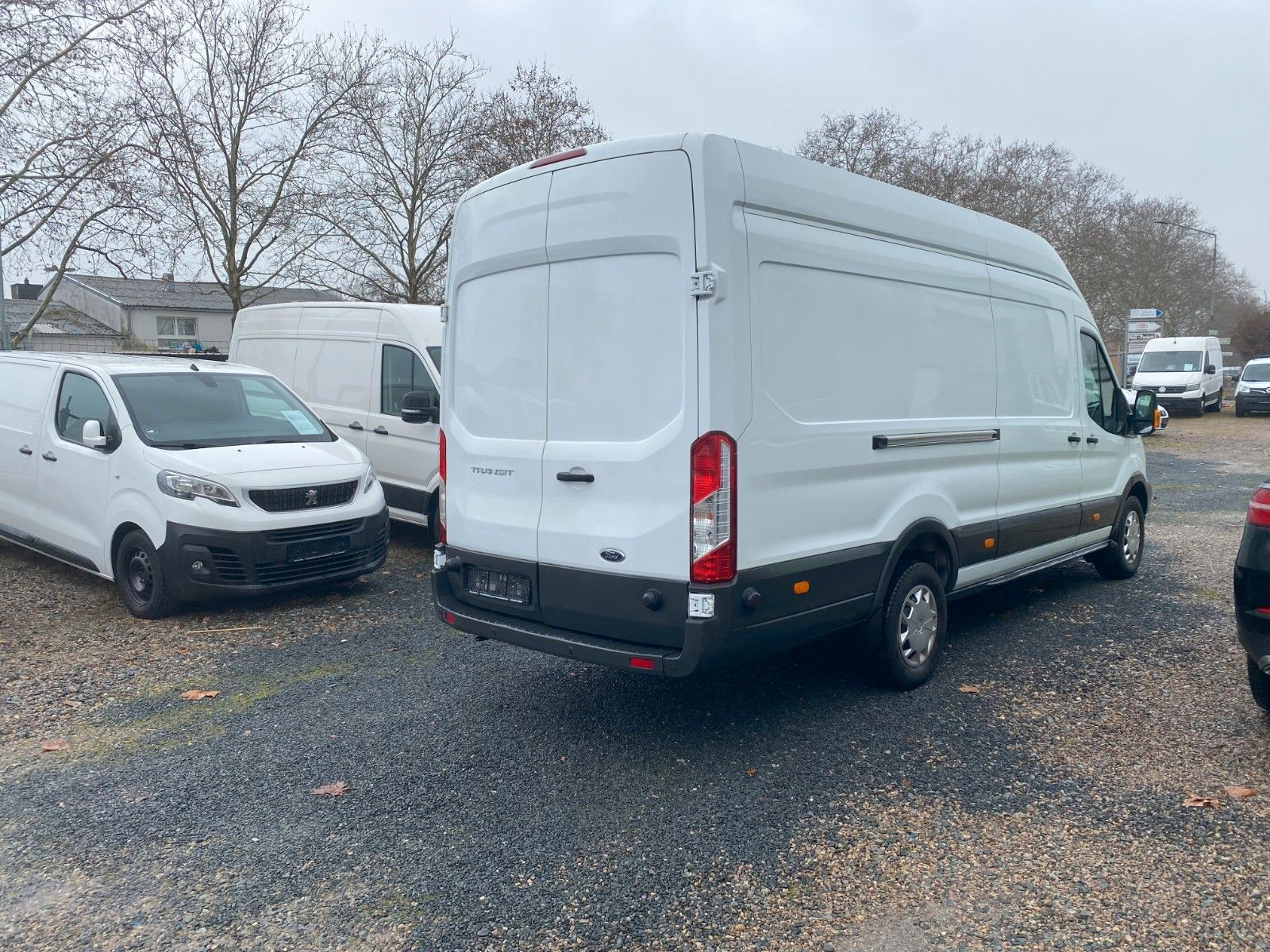 Fahrzeugabbildung Ford Transit 350 L4H3,Trend,1Hd,SHg,SHZ,58274Km