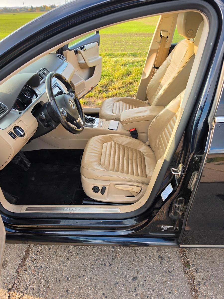 Volkswagen Passat 2012 — photo 9