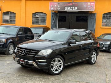 Mercedes ML 250 - 3