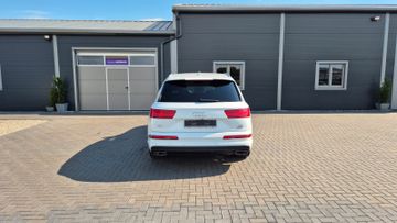 Audi Q7 - 5