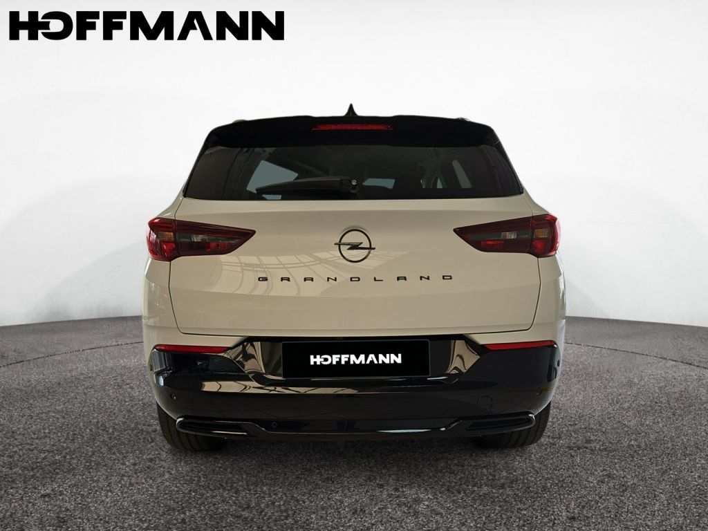 Fahrzeugabbildung Opel Grandland Plug-in-Hybrid 1.6 DI Automatik GS Lin
