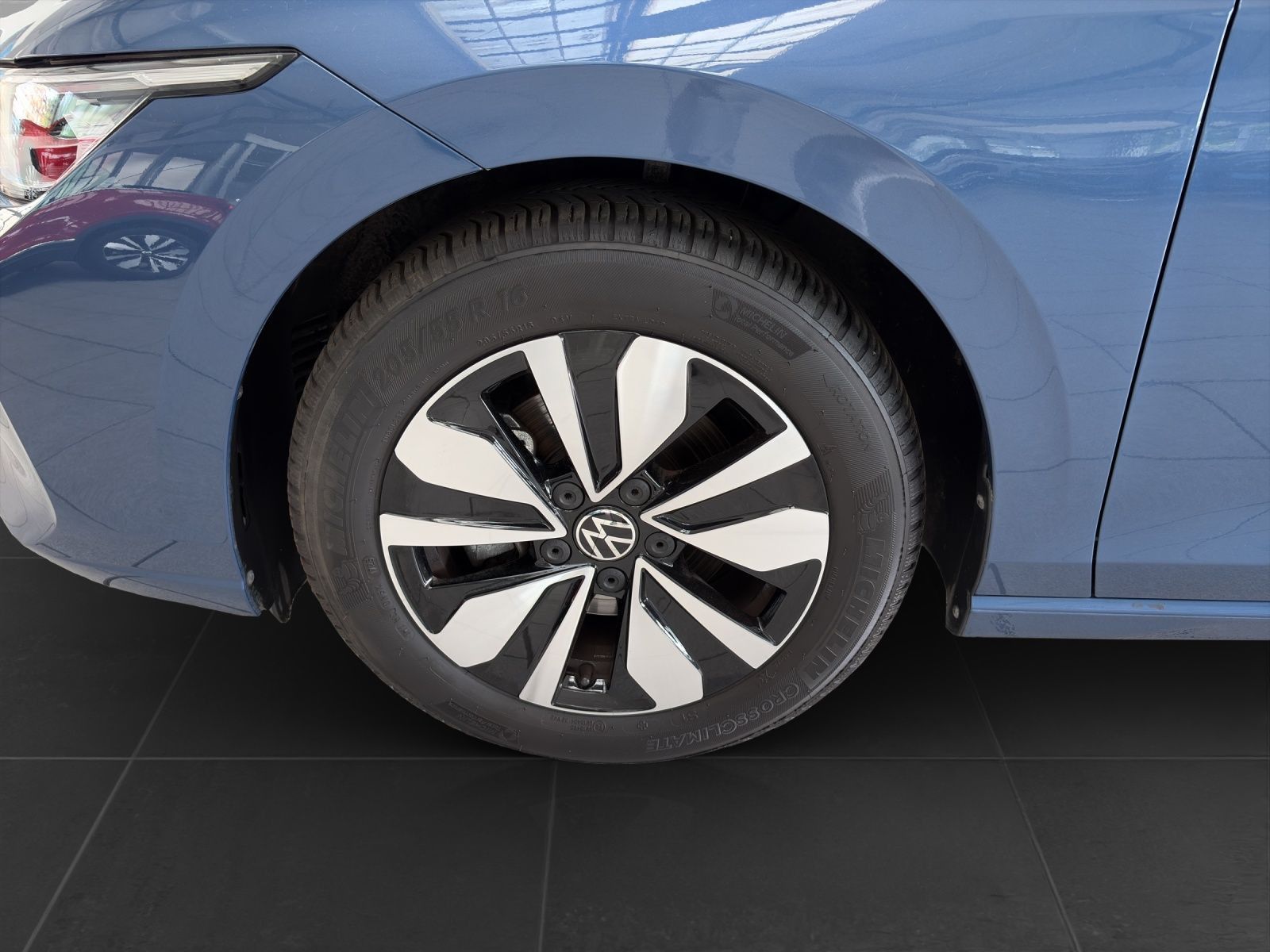 Volkswagen Golf - Bild 8