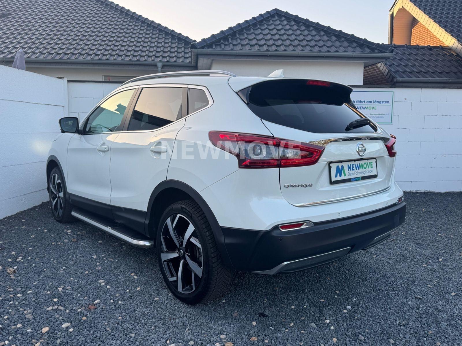 Nissan Qashqai 1.2 DIG-T Pano Keyless Navi 360° Kam SHZ