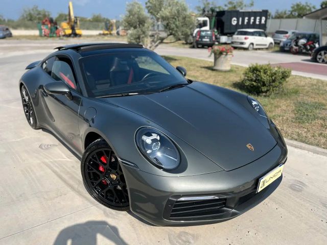 Porsche 911 992 Carrera 4S