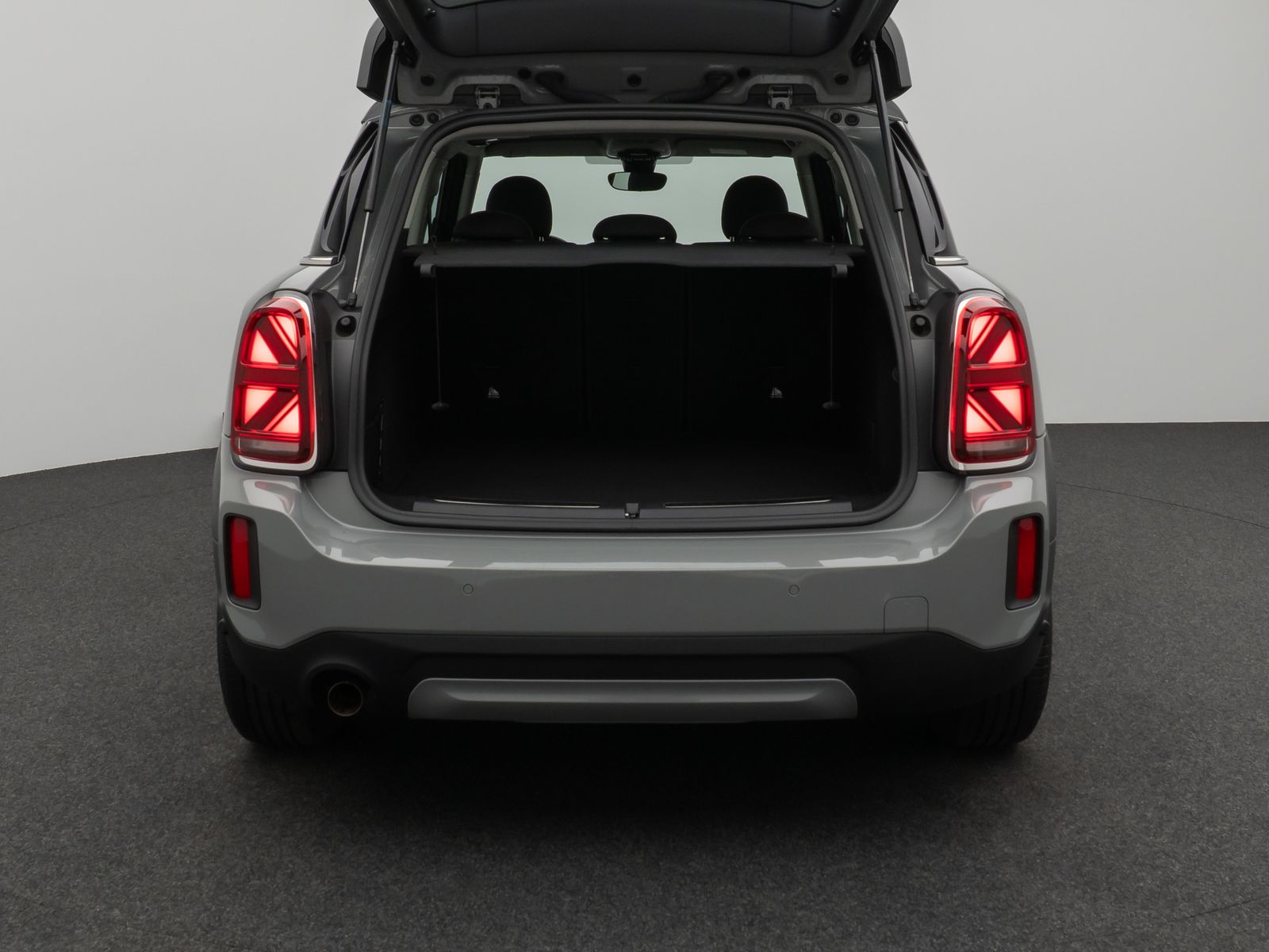 Fahrzeugabbildung MINI One Countryman Essential Trim Kamera AHK LED
