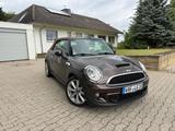 MINI Mini Cooper s Cabrio 150 ps braun Automatik - MINI Cooper S Cabrio aus 2012: Roadster