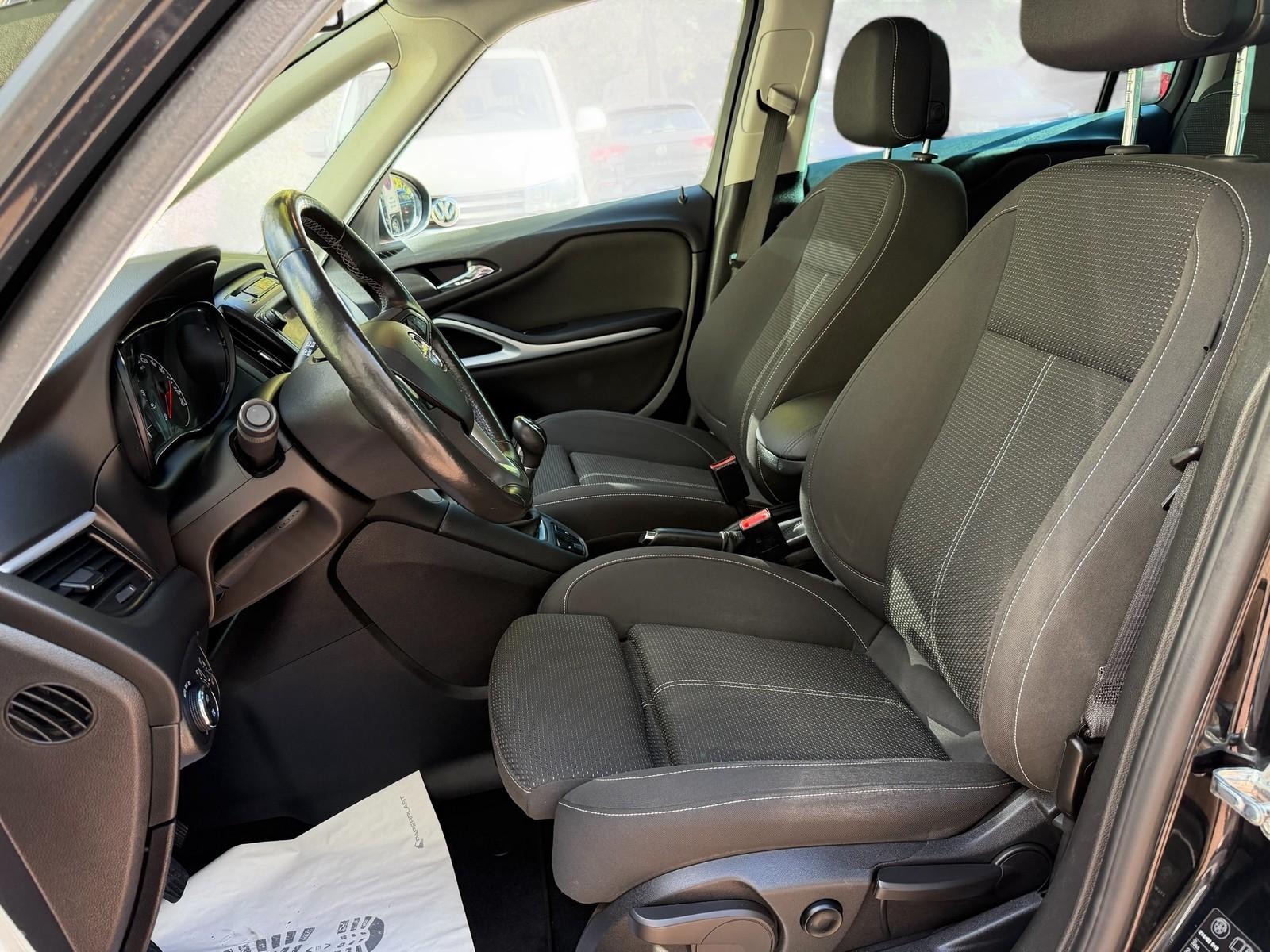 Opel Zafira C Active *Navi*CAM*1.Hand*
