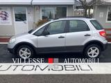 Fiat FIAT SEDICI 2.0 MULTIJET (PROPRIETARIO UNICO) - silberne Fiat Sedici