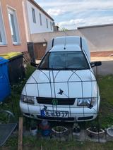 Volkswagen VW Caddy Benzin 44 kw - gebrauchte VW Caddy aus dem Jahr 2001