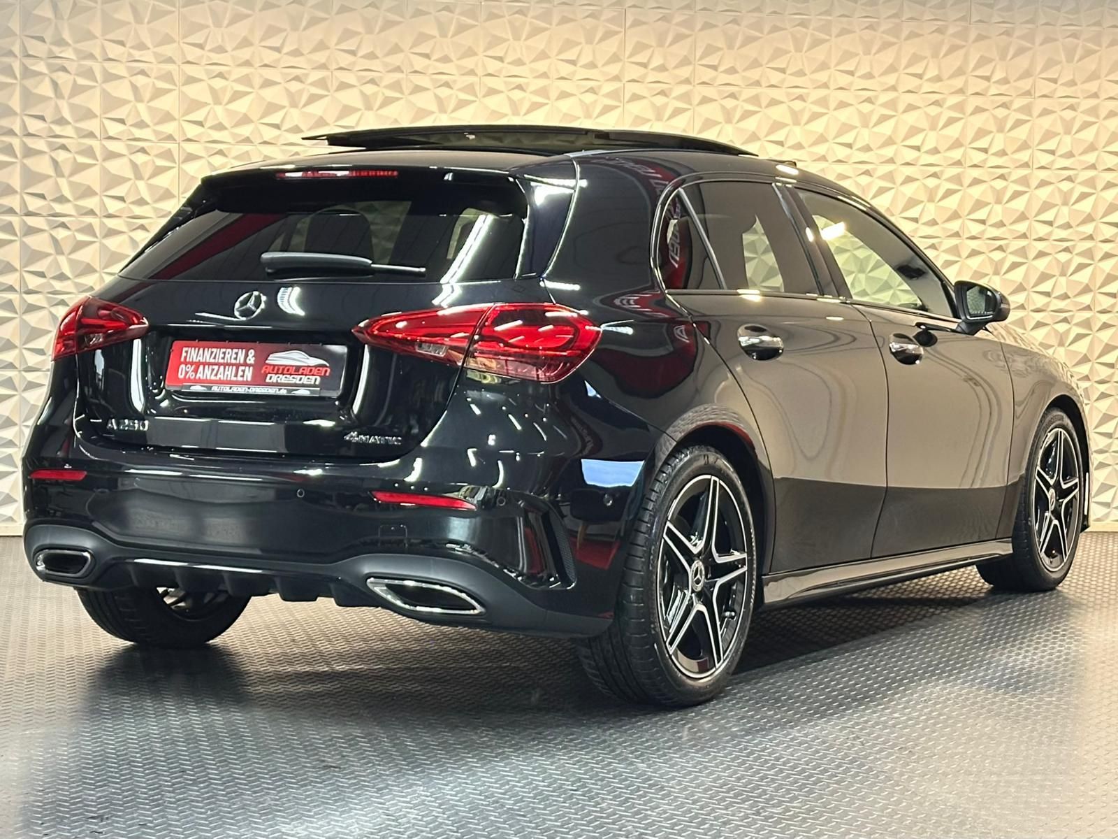 MERCEDES-BENZ A 250 4M AMG NIGHT* LED#SHZ#PANO#NAVI#TEMPO#SPUR - Image 8