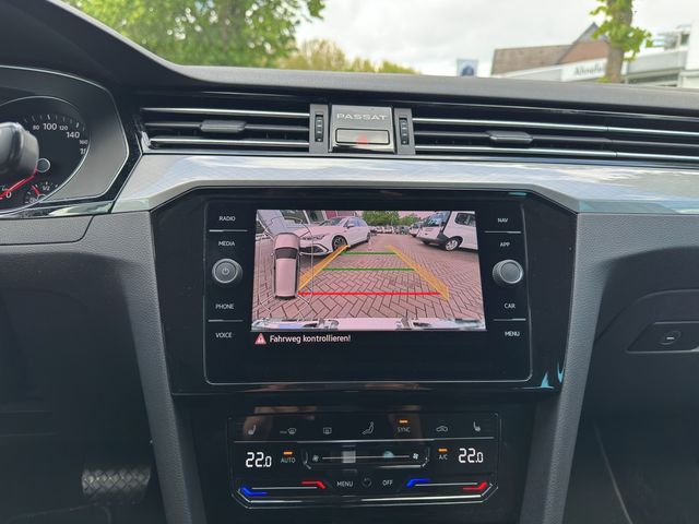 Passat Variant 2.0 TDI Business DSG MATRIX-LED
