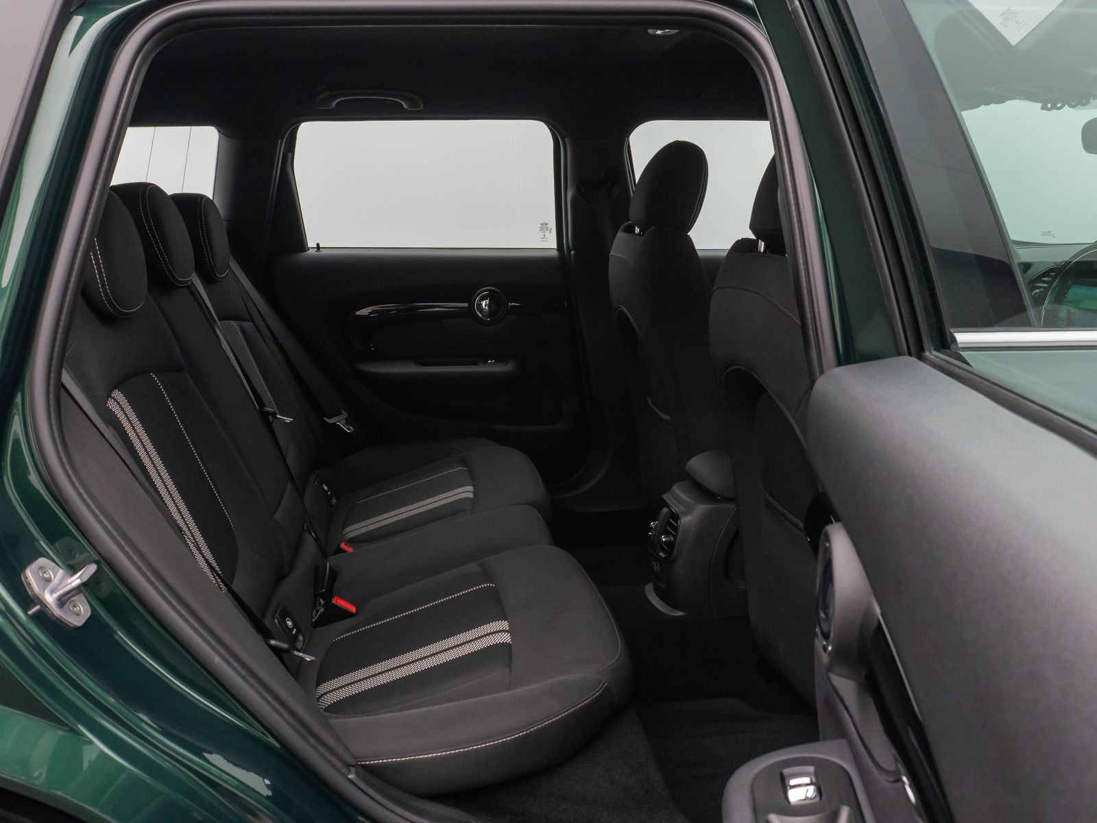 Fahrzeugabbildung MINI Cooper S Clubman Navi Sitzhz Tempomat 8Fach PDCh