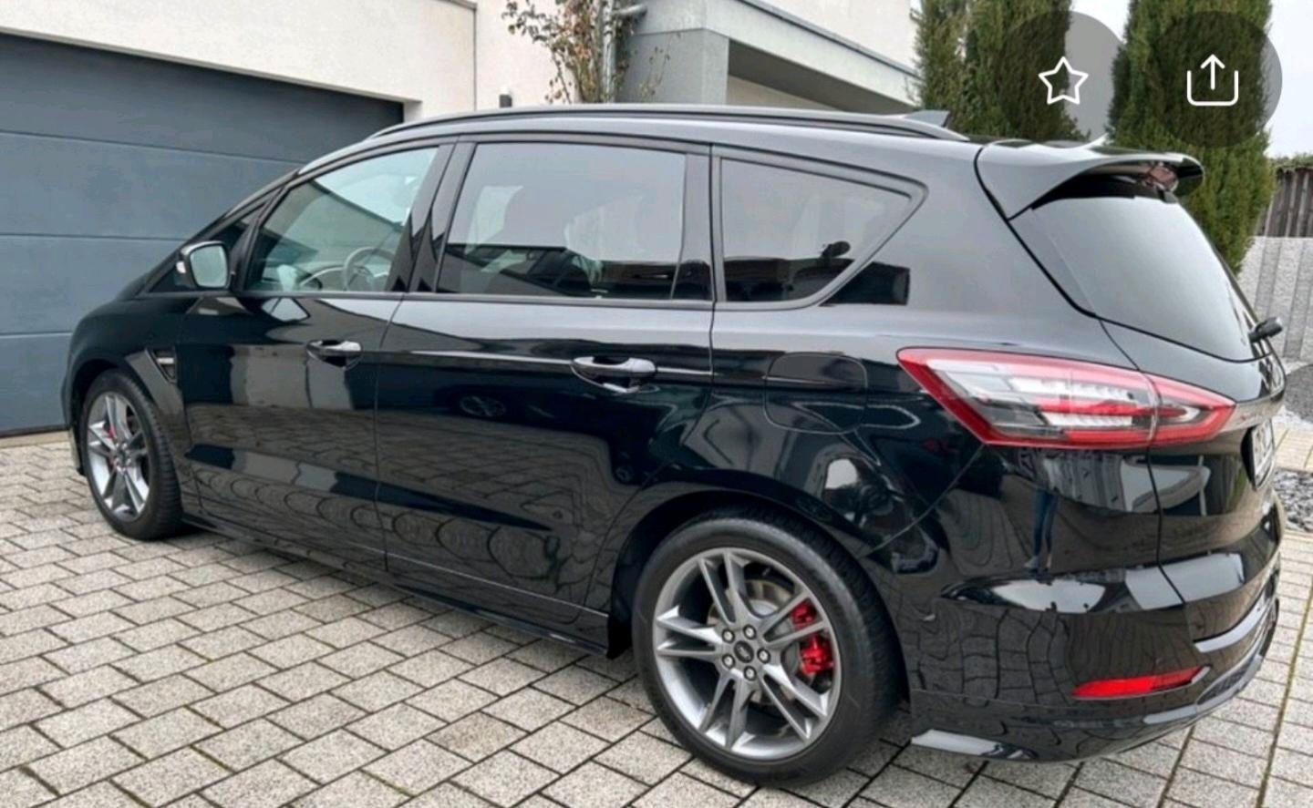 Ford S-Max