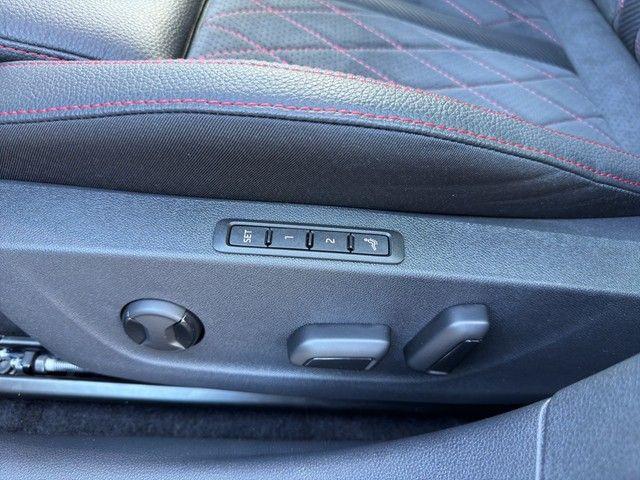 Skoda Octavia Combi RS 2.0 TSI DSG NAVI AHK CANTON