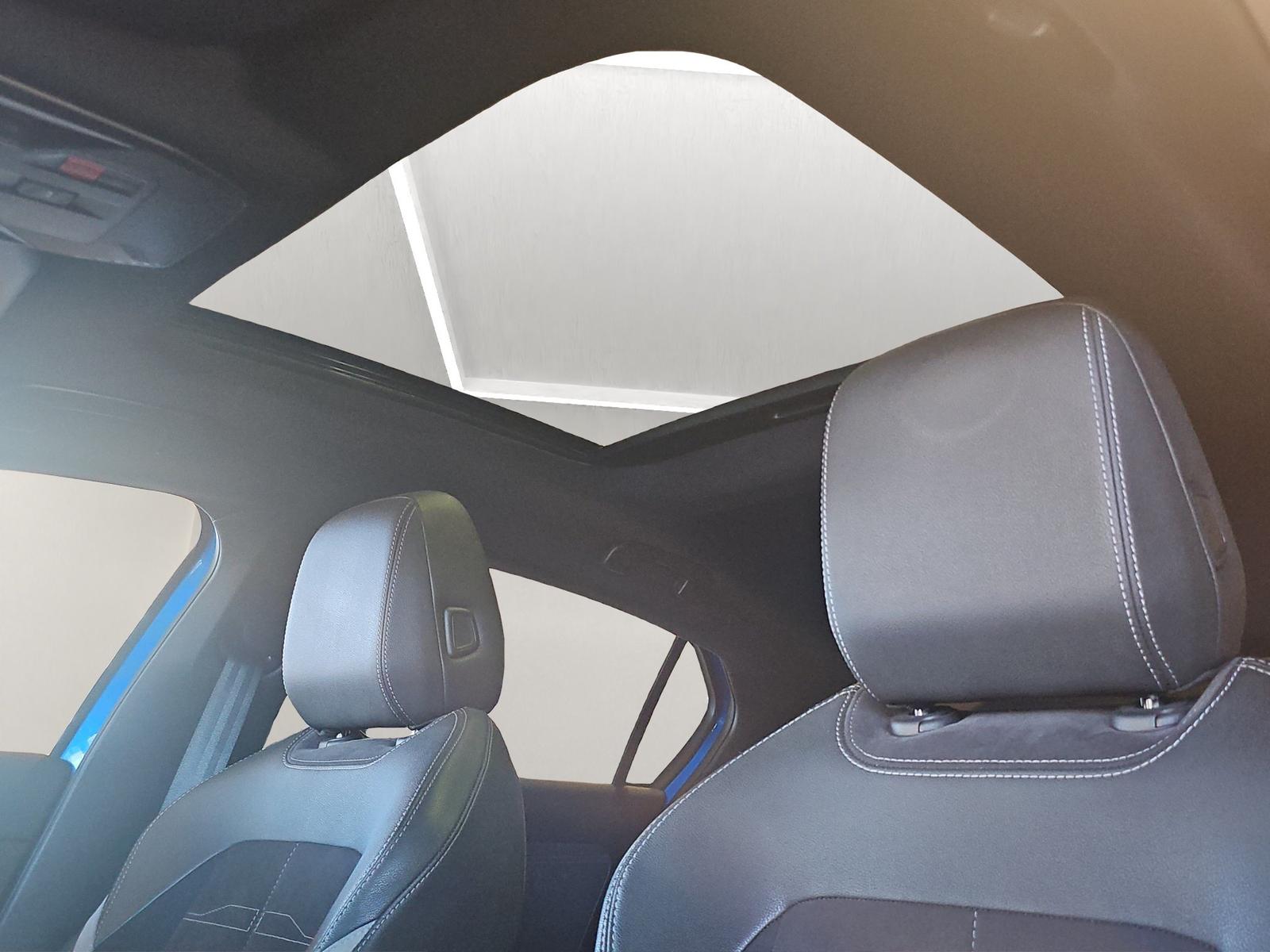 Opel Astra Electric GS 95,8% Batterieka. ACC+Navi+Pan