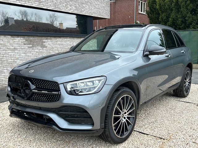 Mercedes-Benz GLC 300 de 4Matic*AMG*PANO*LED*360°KAMERA*20ZOLL