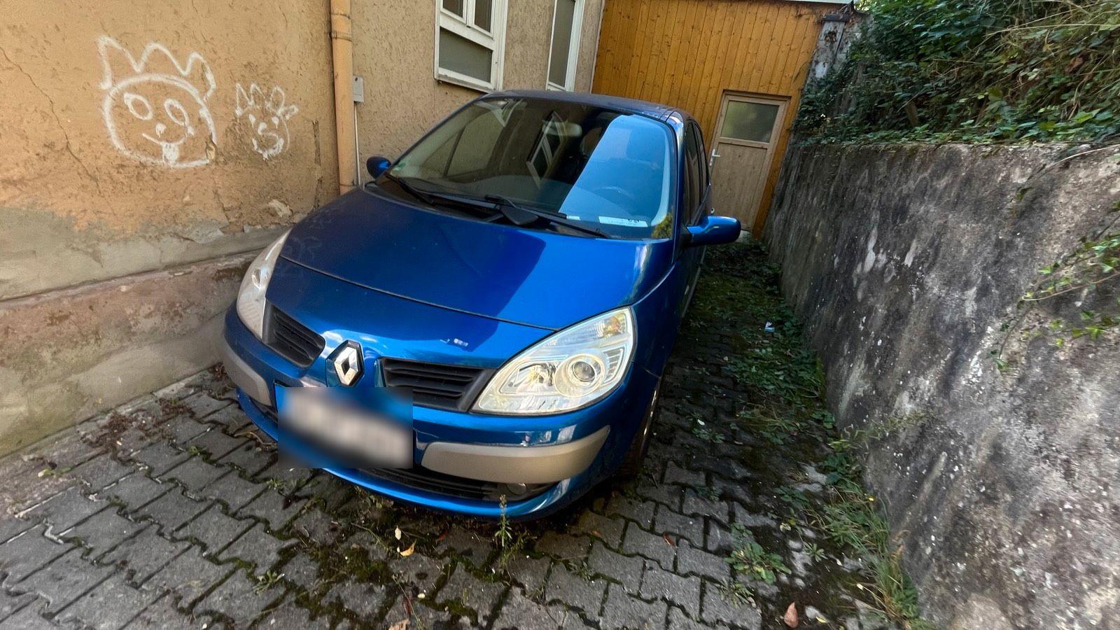 Renault Scenic 2006 — rear view