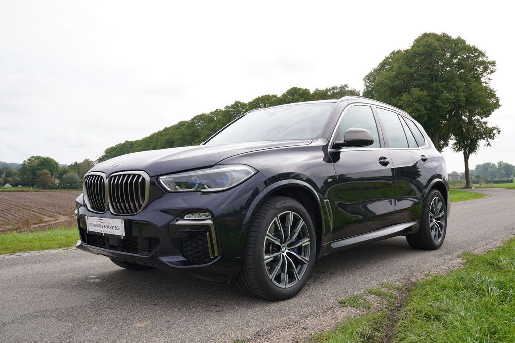 Image of BMW X5 M50