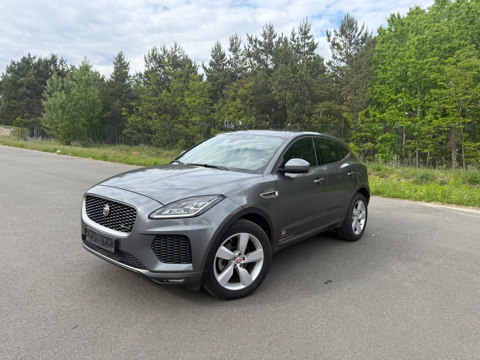 Jaguar E-Pace D150 R-DYNAMIC S/Pano/Auto./Kamera/Xenon