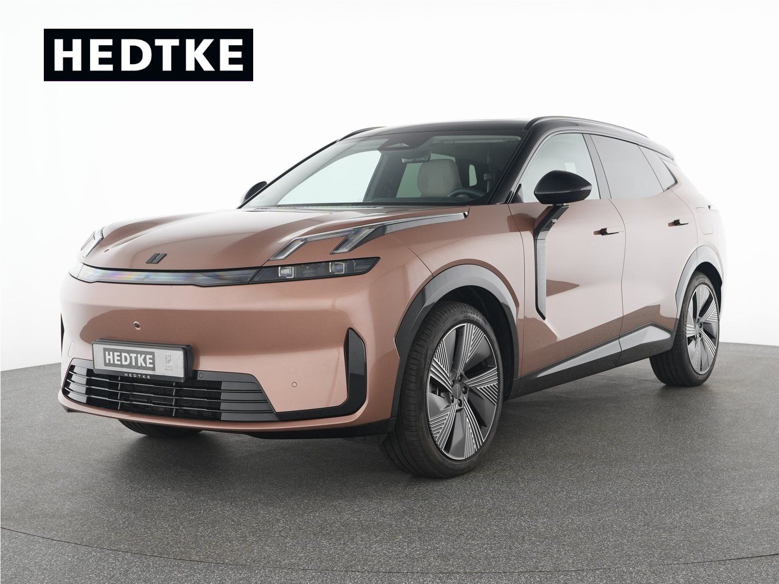 Lynk & Co 08