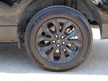 Ford Maverick Hybrid Turbo Lariat Black app. Paket