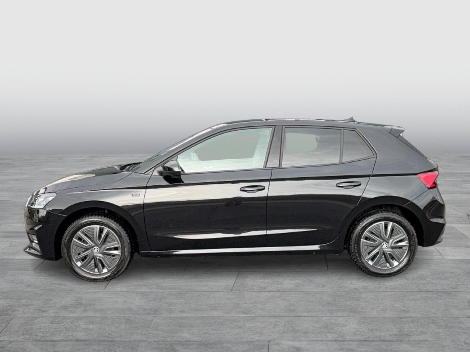 Skoda Fabia 1.0 TSI DSG Selection Anhängerkupplung LED