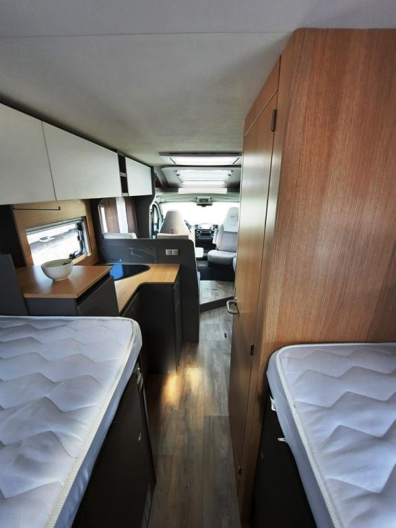 Fahrzeugabbildung LMC Tourer T 660 G SAT/TV/Solar/Luftfeder HA