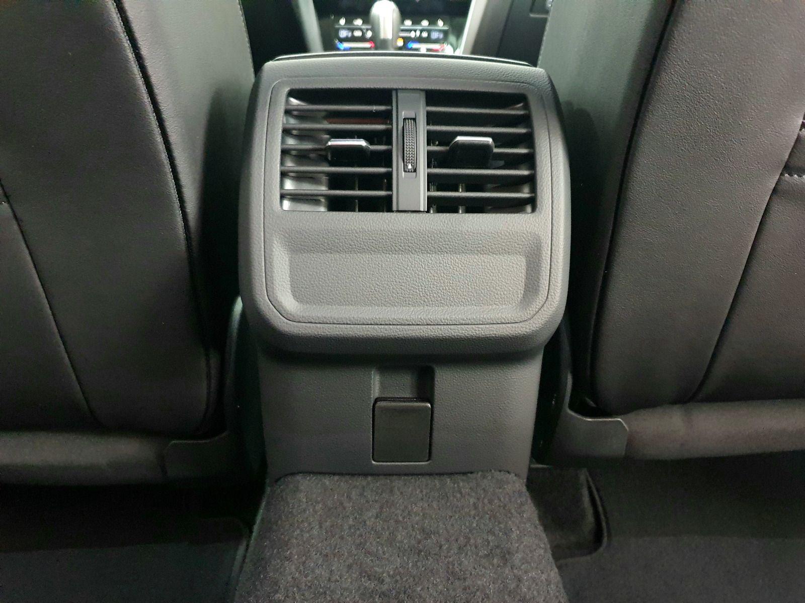 Volkswagen Arteon 2.0FSI DSG 4mot. R-Line/Pano/ACC/IQ.LIGHT, миниатюра 26