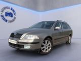 Skoda Octavia Combi Elegance - Skoda Octavia: Beige, Standheizung