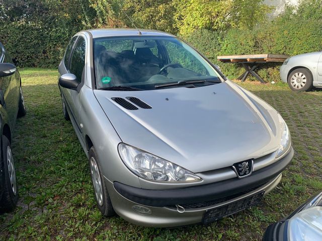 Peugeot Peugot 206 1.4 Grand Filou/2.Hand/Top Zustand