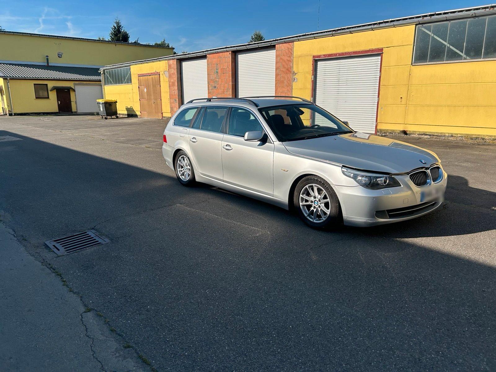 BMW 525