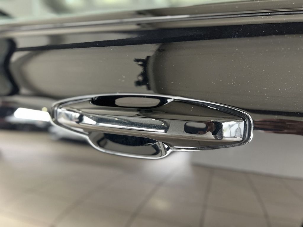 Volvo S60 T8 Ultimate Dark Recharge AWD B&W Massage