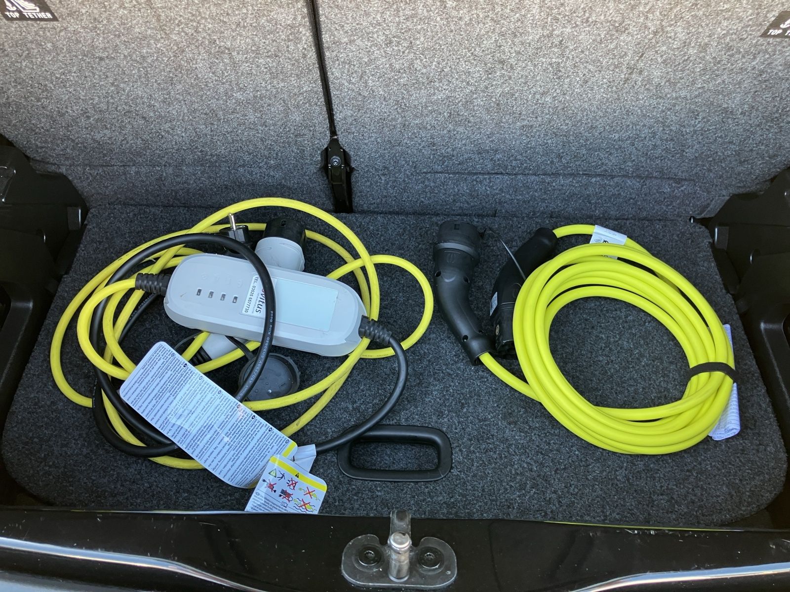 Fahrzeugabbildung Volkswagen up! e-up! Style Plus SHZ DAB+ Klima Bluetooth