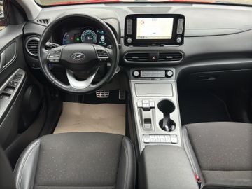 Hyundai KONA ELEKTRO STYLE + NAVIGATION - SOH 91,8%