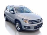 Volkswagen TIGUAN LOUNGE BMT KAMERA NAVI PDC SHZ 1.HAND - VW Tiguan Gebrauchtwagen in Hamburg