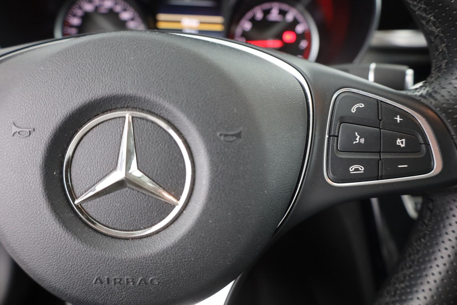Mercedes-Benz C180 T CGI Avantgarde LED Navi Sitzheizung PDC