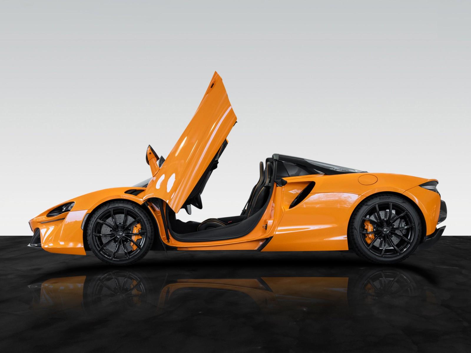 McLaren Artura Spider | Electrochromic Roof | B&W Audio