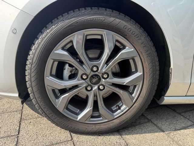 Ford Focus Turnier 1.0 EcoBoost ST-LINE X