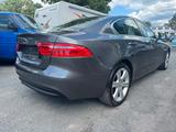 Jaguar XE 20d Portfolio - Jaguar XE Portfolio mit Diesel-Antrieb