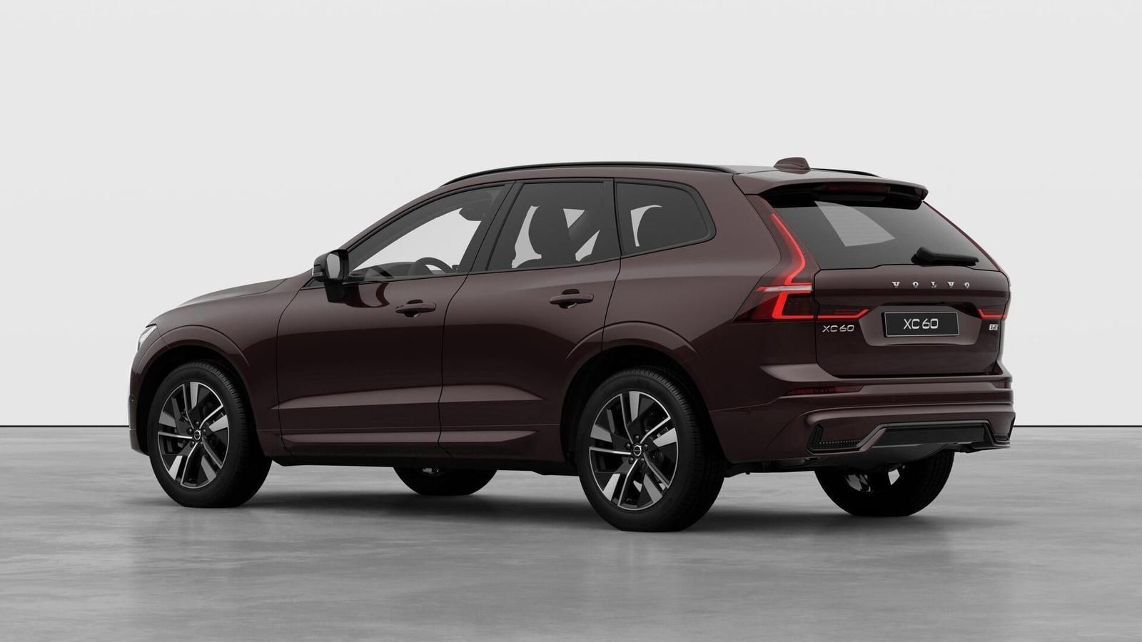 Volvo XC60 B5 Plus Dark