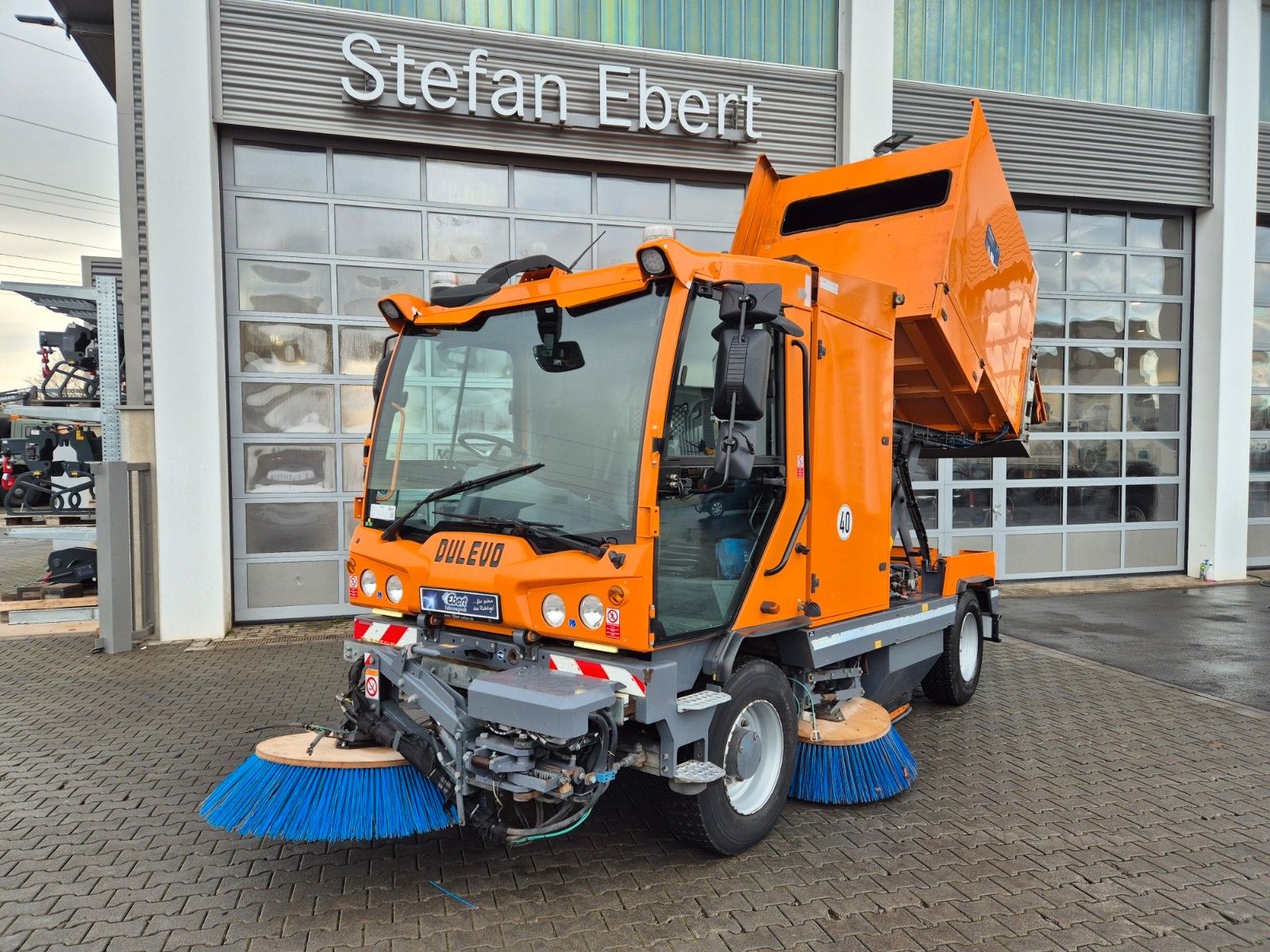 Fahrzeugabbildung Andere Dulevo 6000T Kehrmaschine