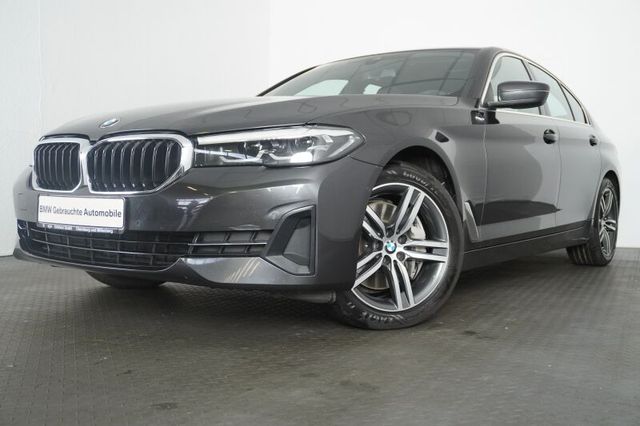 BMW 540i xDrive Limo *STANDHEIZUNG.KOMFORTSITZE*