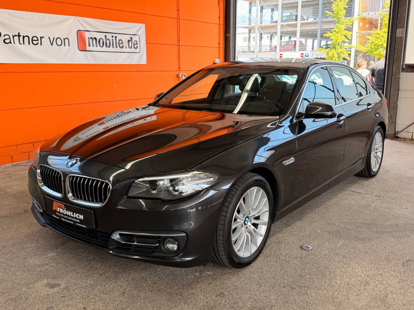 BMW BMW 525dA Luxury Line Automatik Leder Navi Xenon A