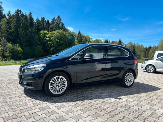 BMW 218 Baureihe 2 Active Tourer 218 d Luxury  Line