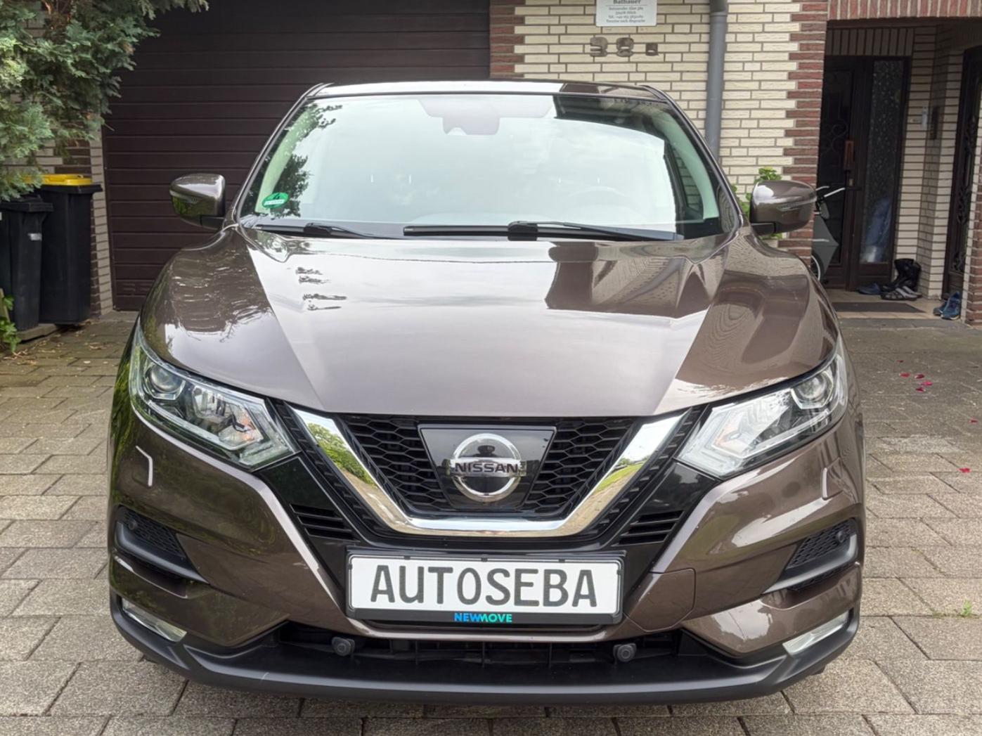 Nissan Qashqai Acenta*PDC V&H*Kamera*Navi*SZH*DAB