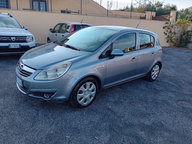 Opel Corsa 1.2 5 porte Easytronic Cosmo