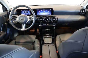 Mercedes-Benz A 200 d MBUX+LED+KAM+NAVI+ALU