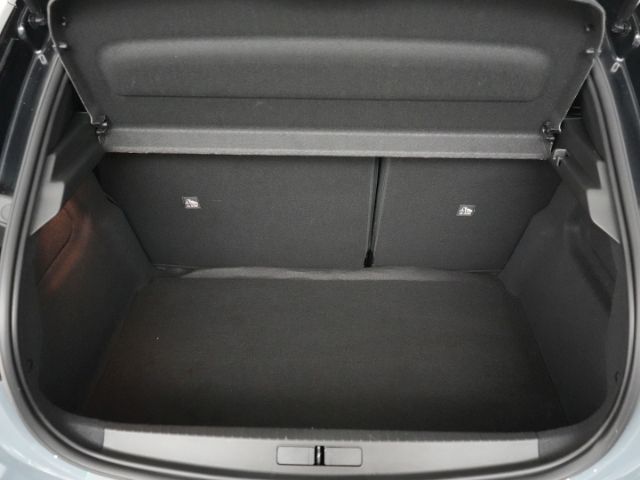 Corsa F FACELIFT GS AT+LED MATRIXLICHT+NAVI+RÜCK